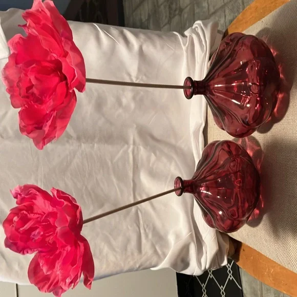 New. IKEA. 2 pc set of Jeanie style raspberry- rosey red glass vases can be - Picture 8 of 13